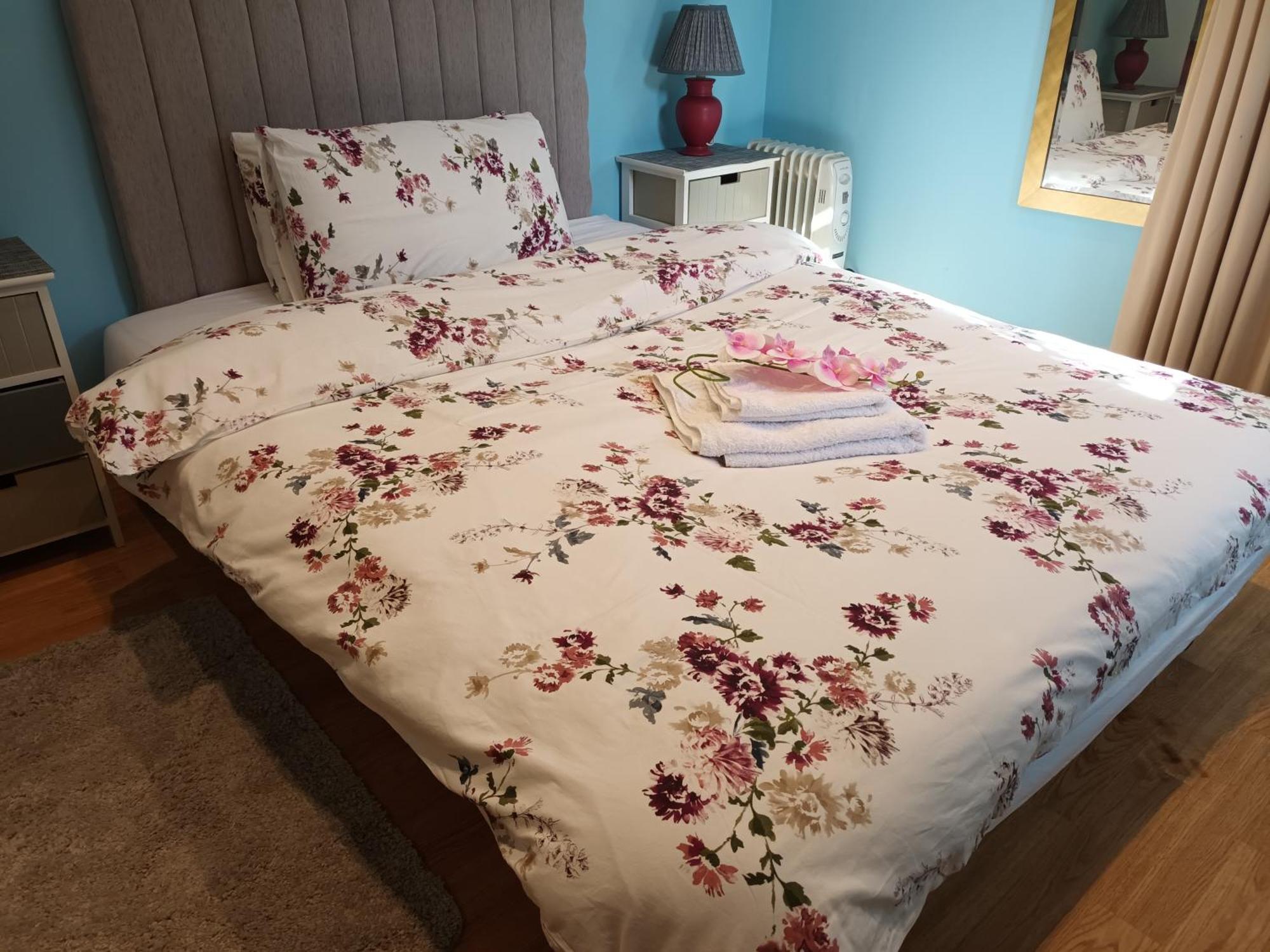 Private Suite In Oxfordshire, A40 Вітні Екстер'єр фото
